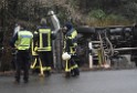 Container LKW umgestuerzt Koeln Brueck Bruecker- Dellbruecker Mauspfad P037